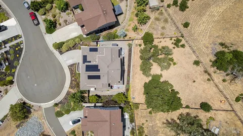 $1,849,000 | 11 Zandra Place, Novato, CA 94945