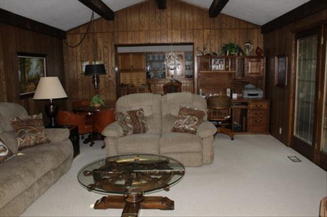 321 Ruff Drive Monroe, MI 48162 - Photo 10 of 18 20368324-10.JPG