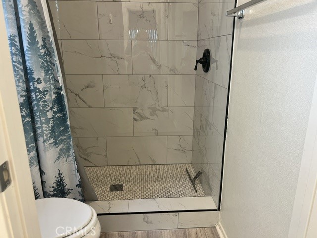 554 Weather Banning, CA 92220 - Photo 31 of 45 Newly redone shower