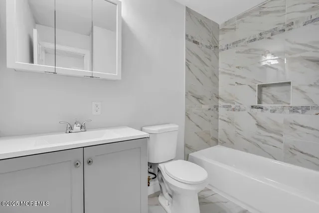 $339,900 | 29 Carlisle Road, Toms River, NJ 08757