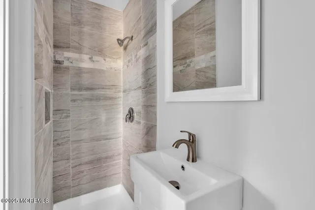 $339,900 | 29 Carlisle Road, Toms River, NJ 08757