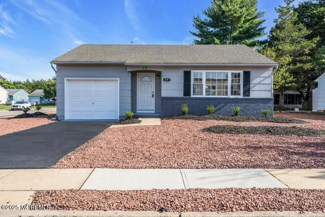 $339,900 | 29 Carlisle Road, Toms River, NJ 08757