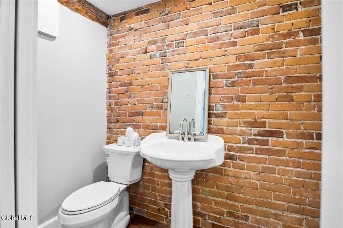 715 Ridge Road Queensbury, NY 12804 - Photo 13 of 36 12-FJD_5673