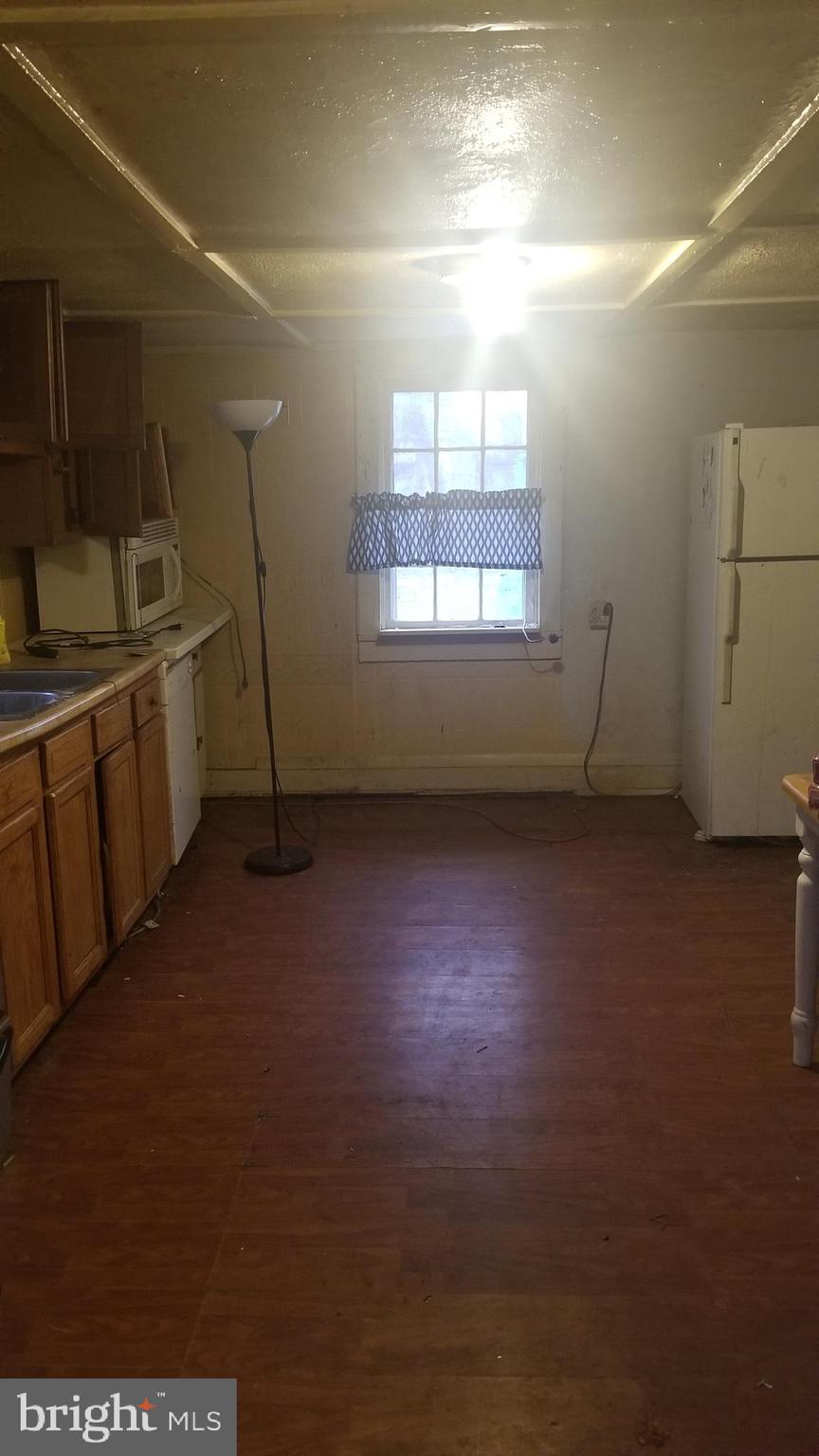 1429 Old Philadelphia Road Aberdeen, MD 21001 - Photo 2 of 11 Kitchen