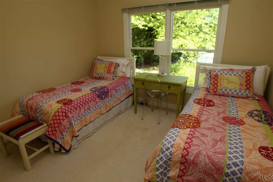 119 Cane Creek Harbor Road Seneca, SC 29672 - Photo 15 of 34