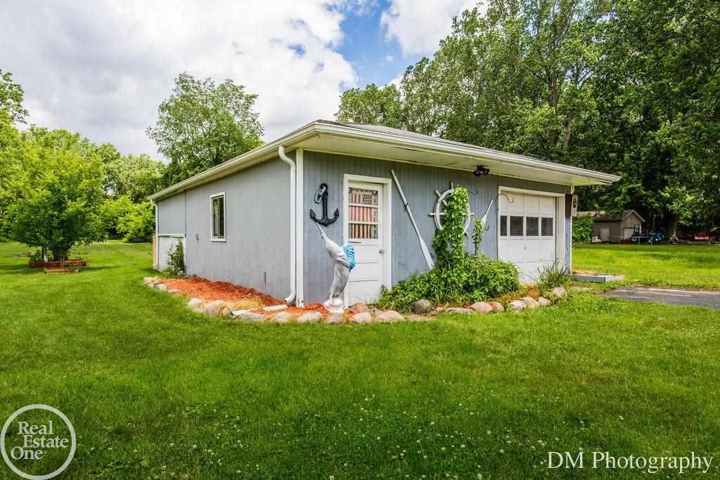 48605 Callens Road New Baltimore, MI 48047 - Photo 21 of 26 50045926-20.JPG