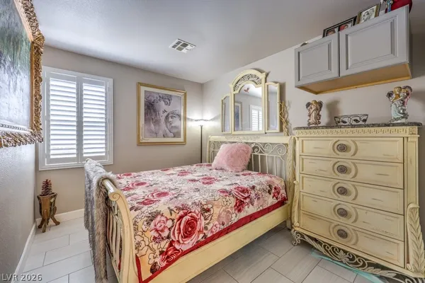 $2,395 | 7520 Barbie Avenue, Las Vegas, NV 89131