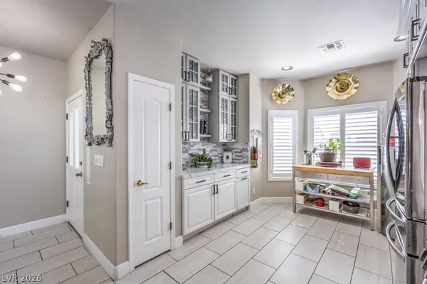 $2,395 | 7520 Barbie Avenue, Las Vegas, NV 89131