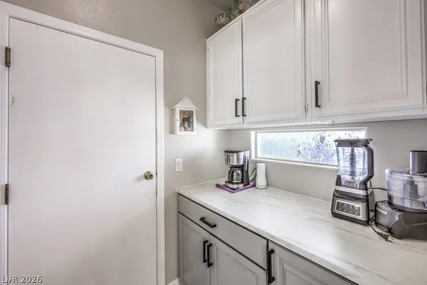 $2,395 | 7520 Barbie Avenue, Las Vegas, NV 89131
