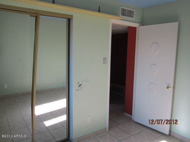 BED3 CLOSET
