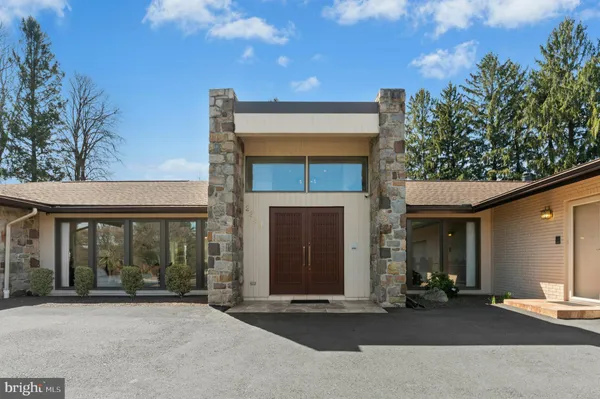 $1,399,000 | 2334 Riverbend Road, Allentown, PA 18103
