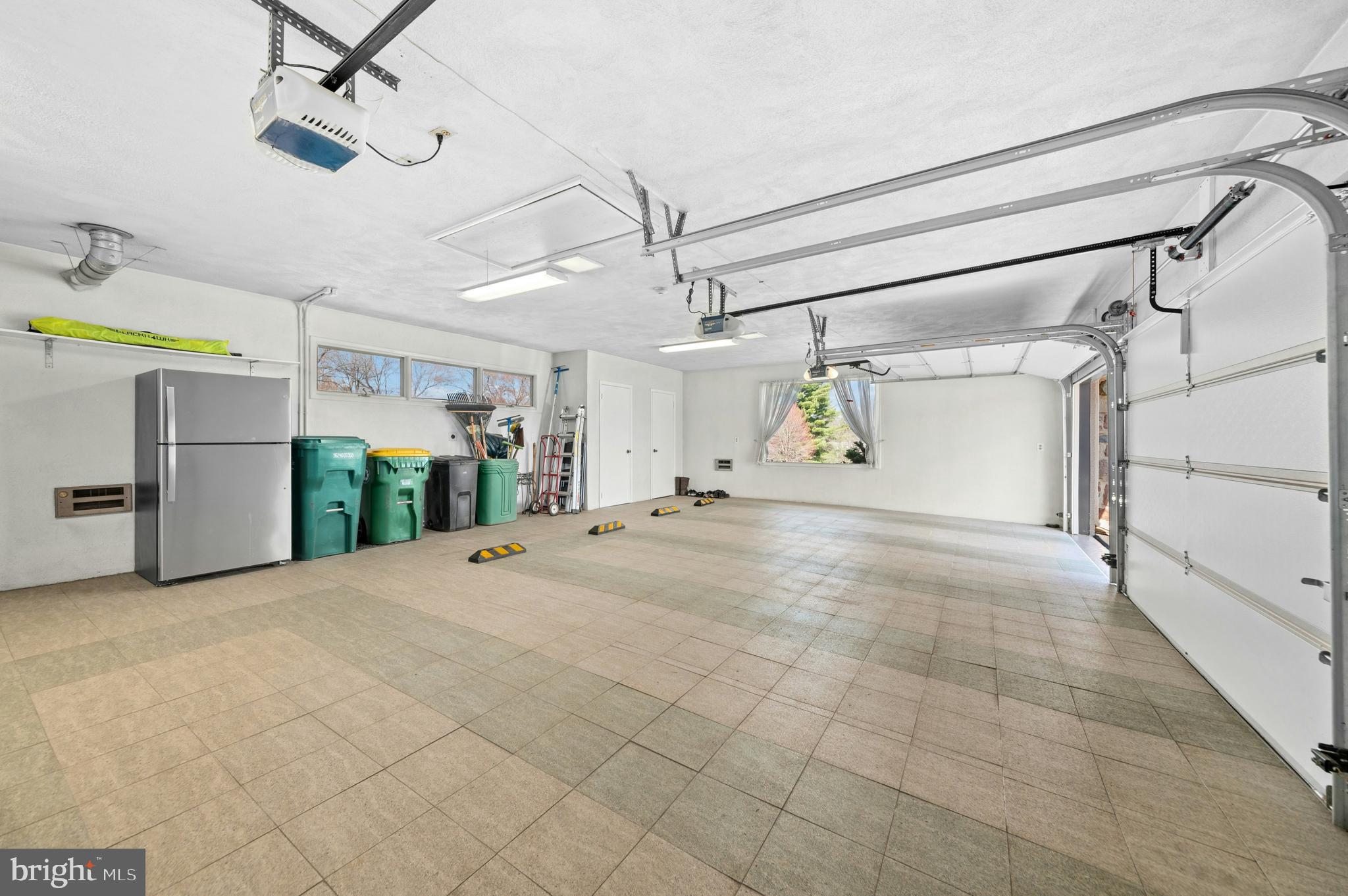 2334 Riverbend Road Allentown, PA 18103 - Photo 39 of 44