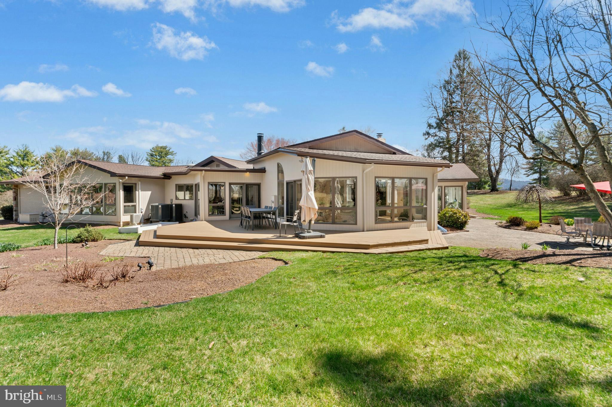 2334 Riverbend Road Allentown, PA 18103 - Photo 40 of 44