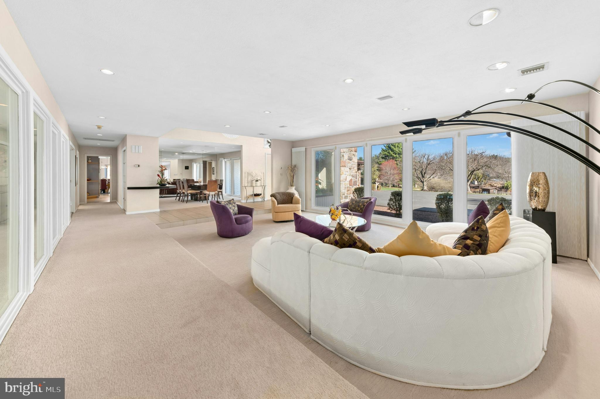 2334 Riverbend Road Allentown, PA 18103 - Photo 6 of 44