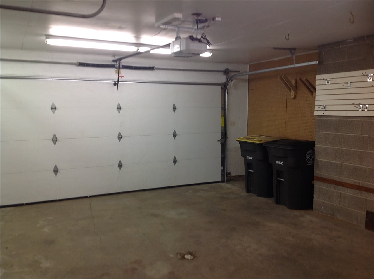3906 Knollcrest Road Fort Wayne, IN 46835 - Photo 19 of 27 Gallery Image 19