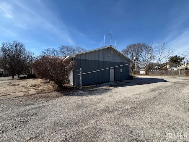 $84,900 | 906 North 10th Street, Vincennes, IN 47591