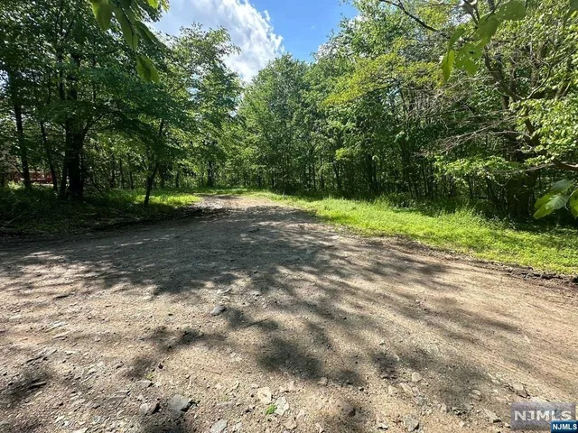 $100,000 | 0 Gladstone Road, West Milford, NJ 07421