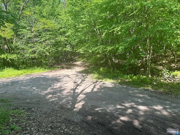 $100,000 | 0 Gladstone Road, West Milford, NJ 07421