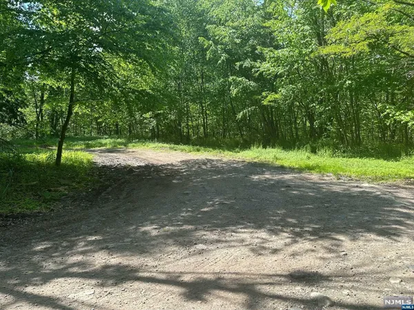 $100,000 | 0 Gladstone Road, West Milford, NJ 07421