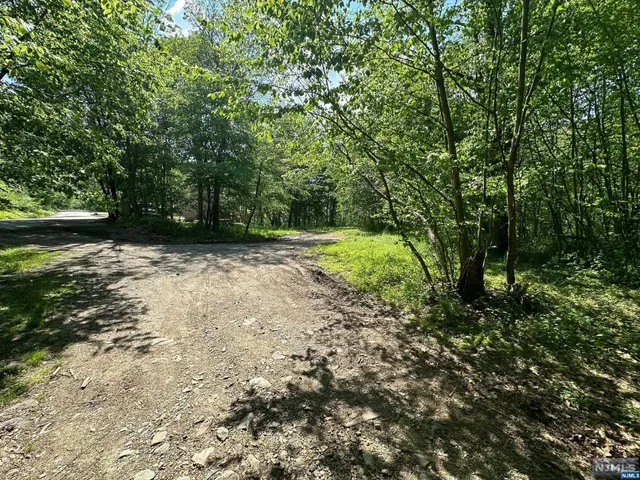 $100,000 | 0 Gladstone Road, West Milford, NJ 07421