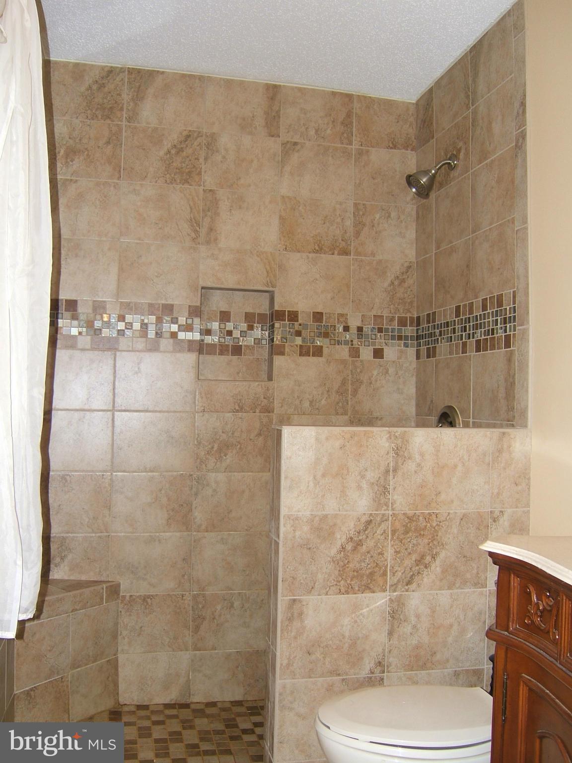 16008 Broadfording Road Hagerstown, MD 21740 - Photo 11 of 18 Bath (Master)