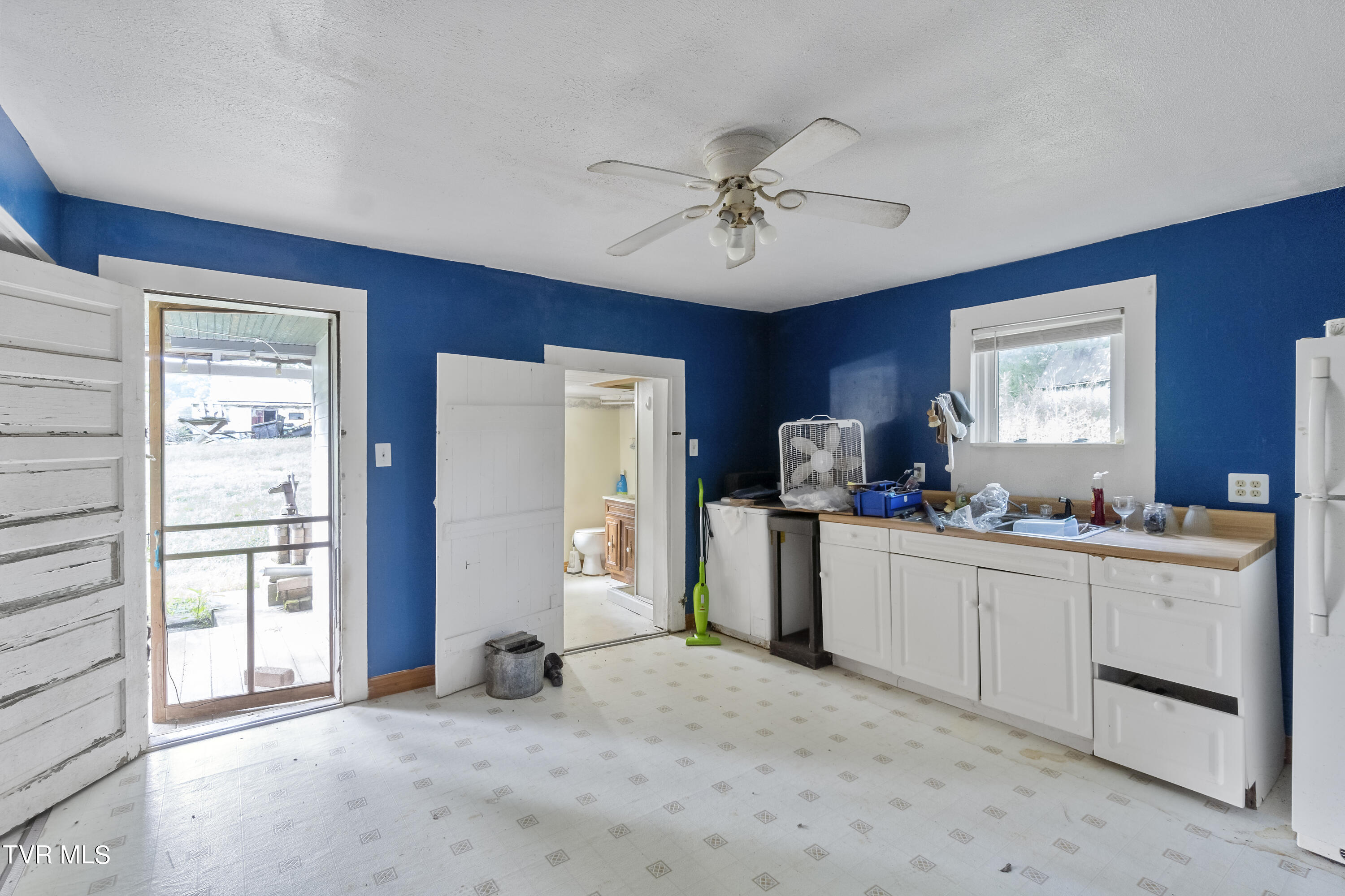 760 Johnson Road Greeneville, TN 37743 - Photo 53 of 68 DSC05361