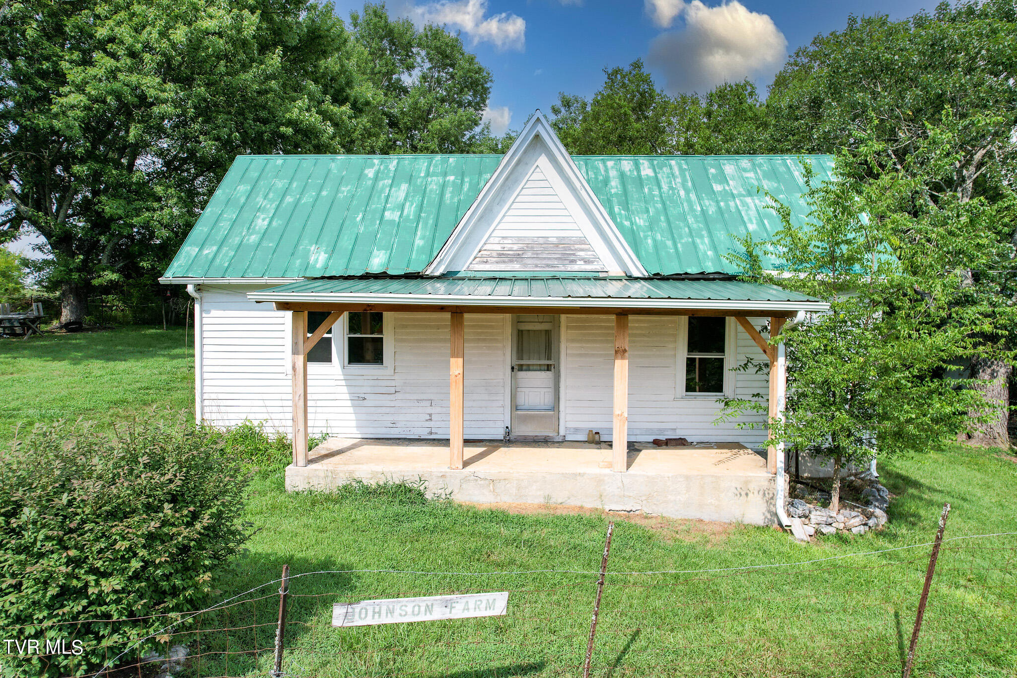 760 Johnson Road Greeneville, TN 37743 - Photo 8 of 68 DJI_0552-Edit