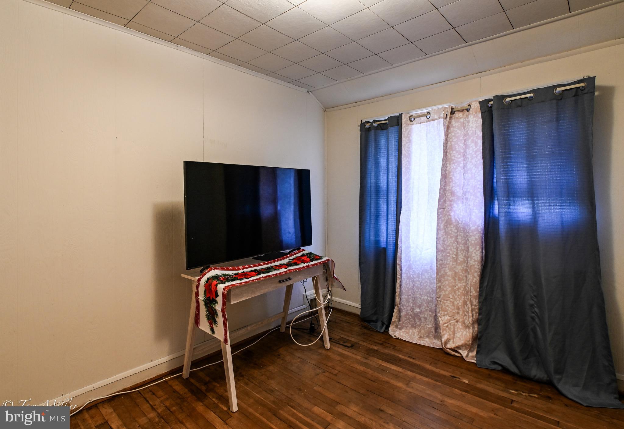 1025 Witherspoon Road Baltimore, MD 21212 - Photo 20 of 31 Bedroom #3