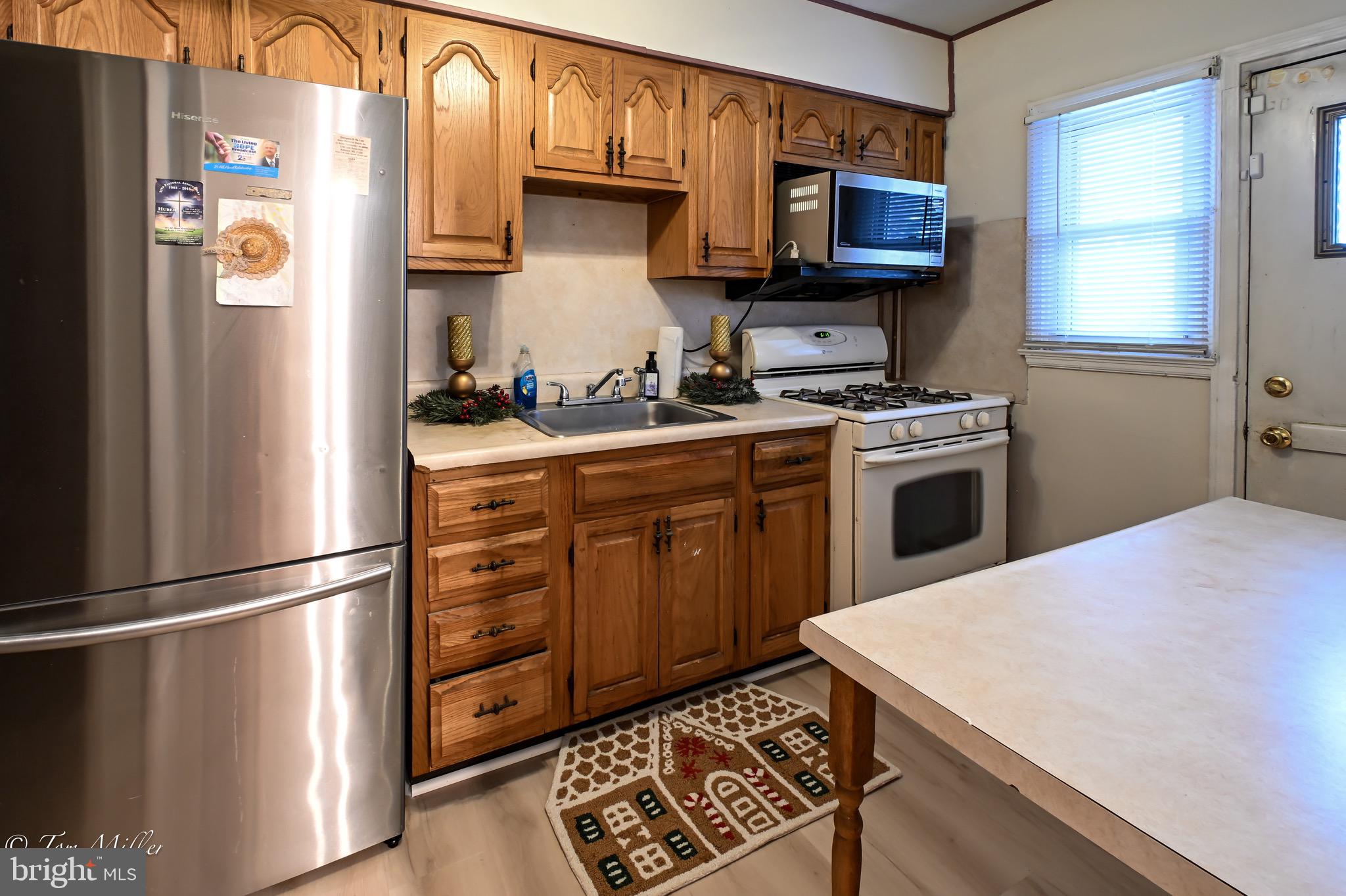 1025 Witherspoon Road Baltimore, MD 21212 - Photo 6 of 31 Kitchen