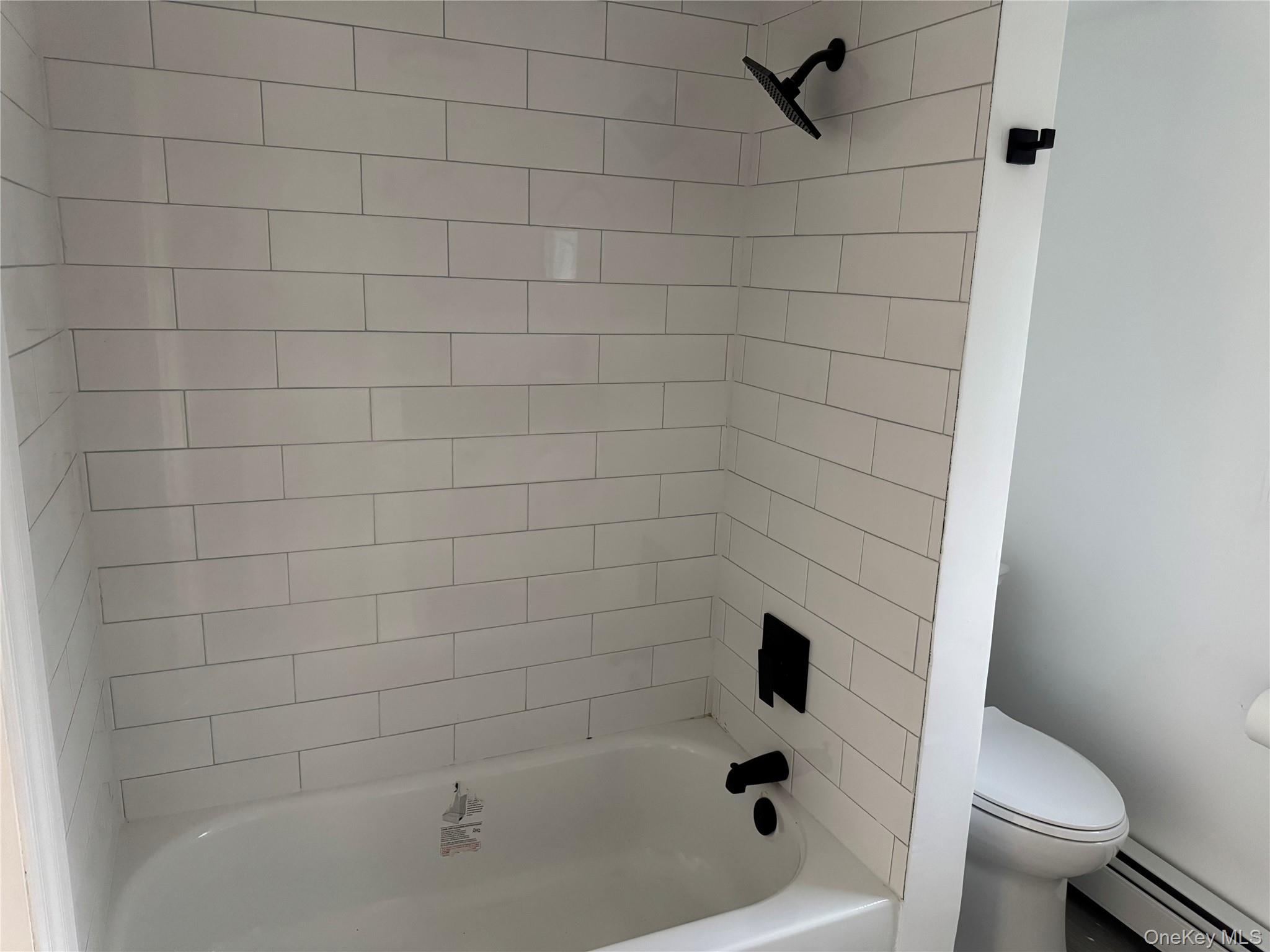 273 Blind Pond Road Narrowsburg, NY 12764 - Photo 21 of 30 Master Bathroom with tub / shower combination