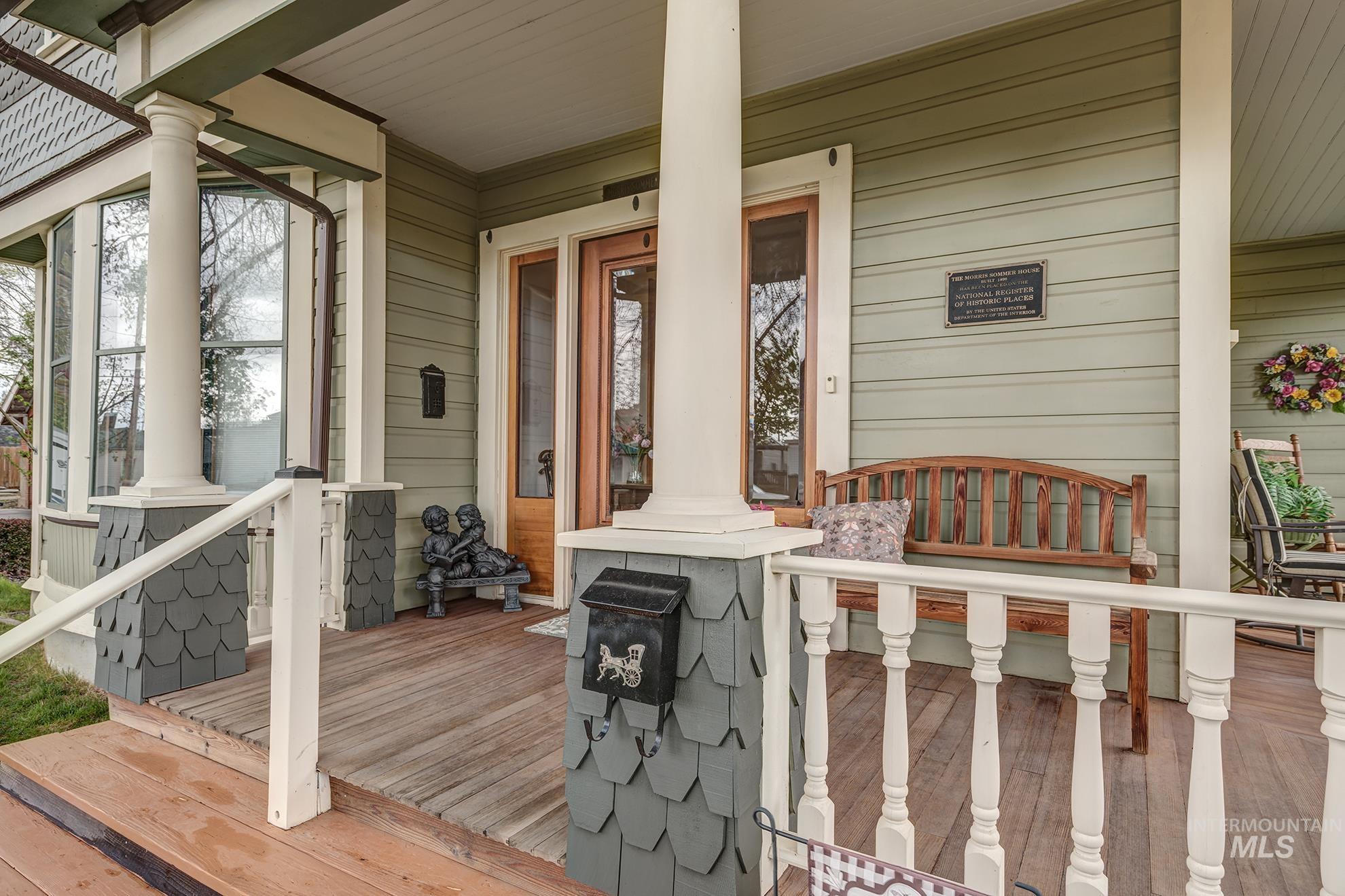 548 West 2nd Street Weiser, ID 83672 - Photo 3 of 50 View of wooden porch