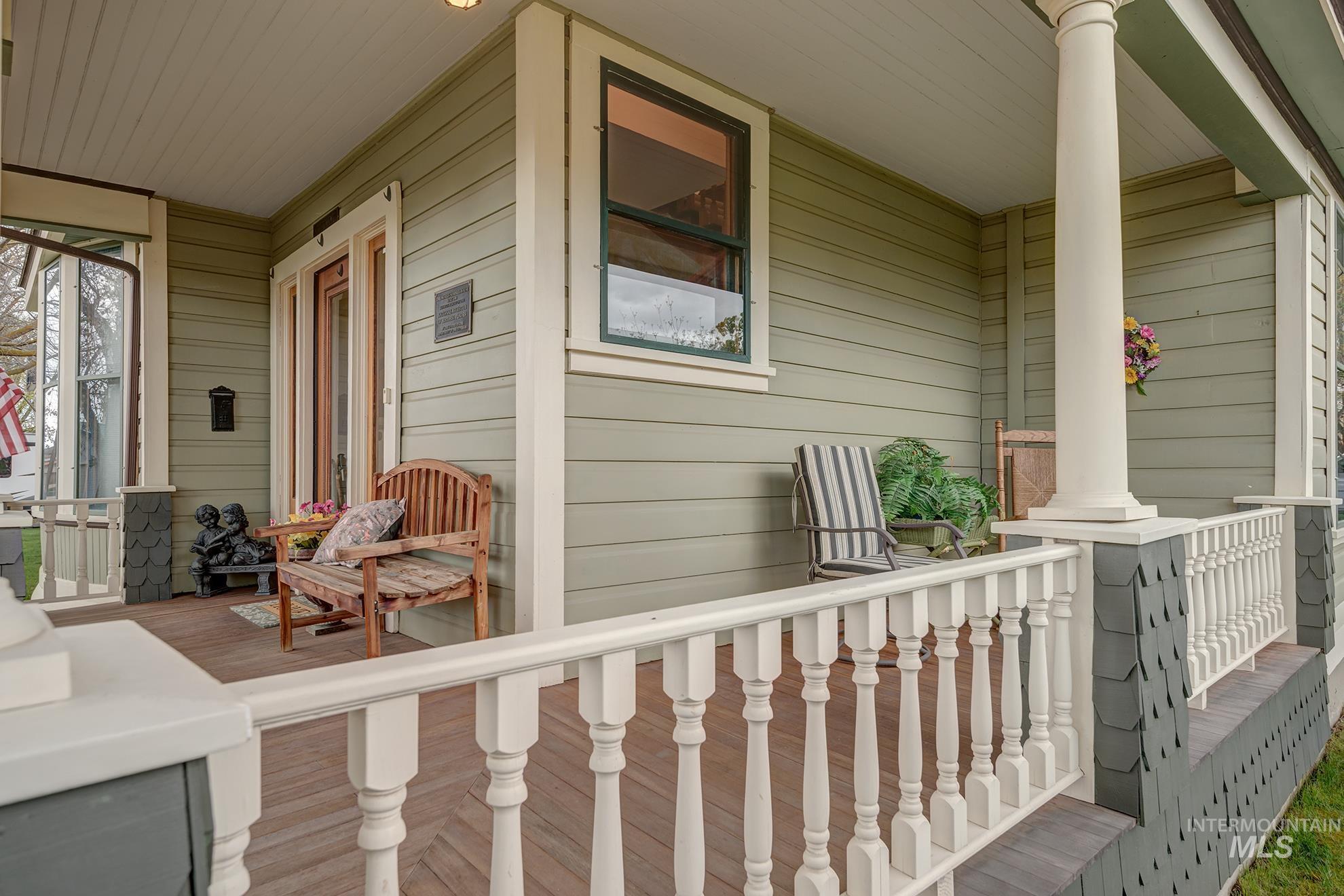 548 West 2nd Street Weiser, ID 83672 - Photo 49 of 50 View of wooden porch