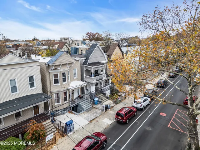 $600,000 | 107 Bidwell Avenue, Jersey City, NJ 07305