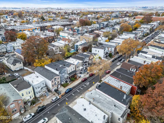 $600,000 | 107 Bidwell Avenue, Jersey City, NJ 07305