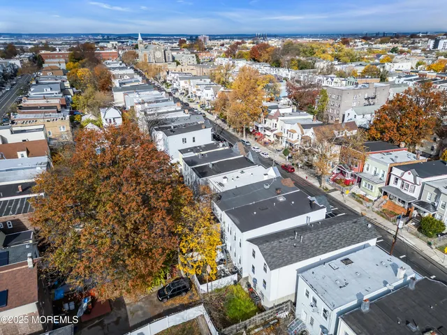 $600,000 | 107 Bidwell Avenue, Jersey City, NJ 07305