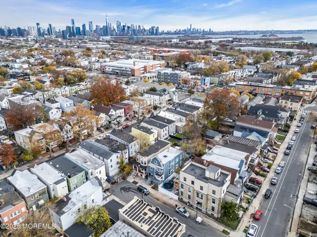 $600,000 | 107 Bidwell Avenue, Jersey City, NJ 07305