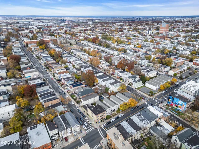 $600,000 | 107 Bidwell Avenue, Jersey City, NJ 07305