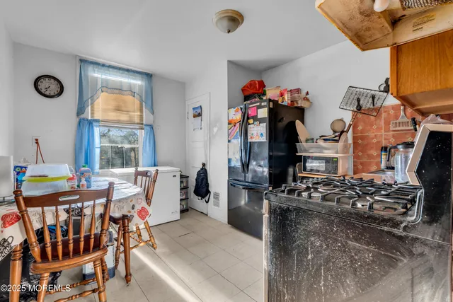 $600,000 | 107 Bidwell Avenue, Jersey City, NJ 07305