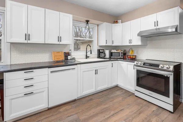 $254,900 | 110 4th Avenue Southeast, St. Joseph, MN 56374