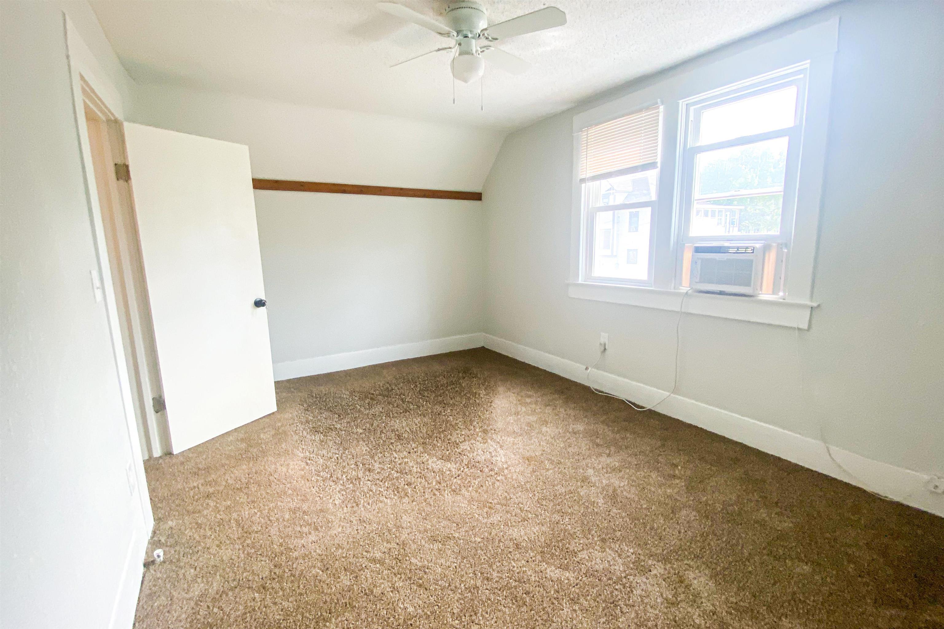 111 Allison Street Newton, KS 67114 - Photo 12 of 18