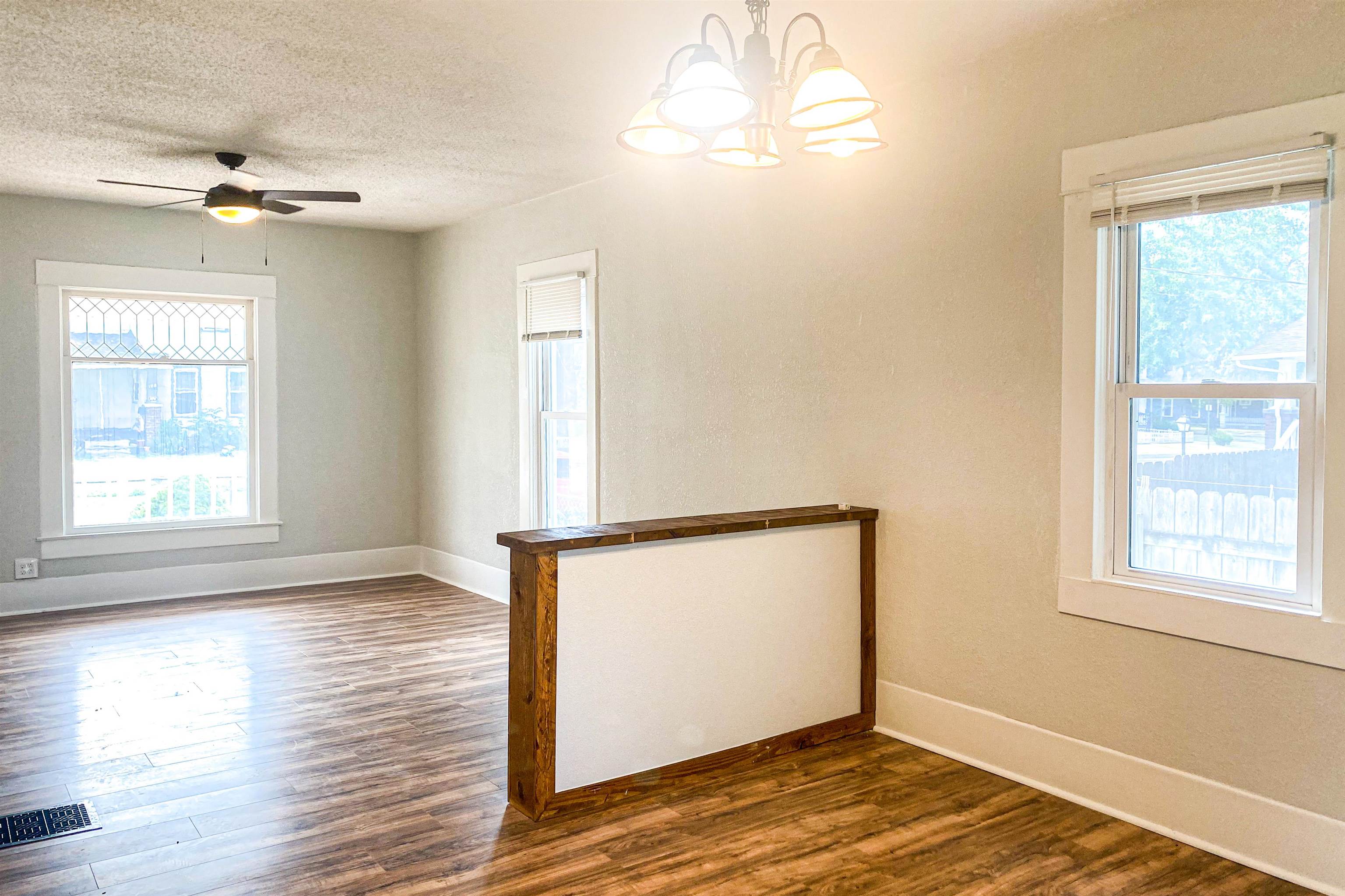 111 Allison Street Newton, KS 67114 - Photo 3 of 18