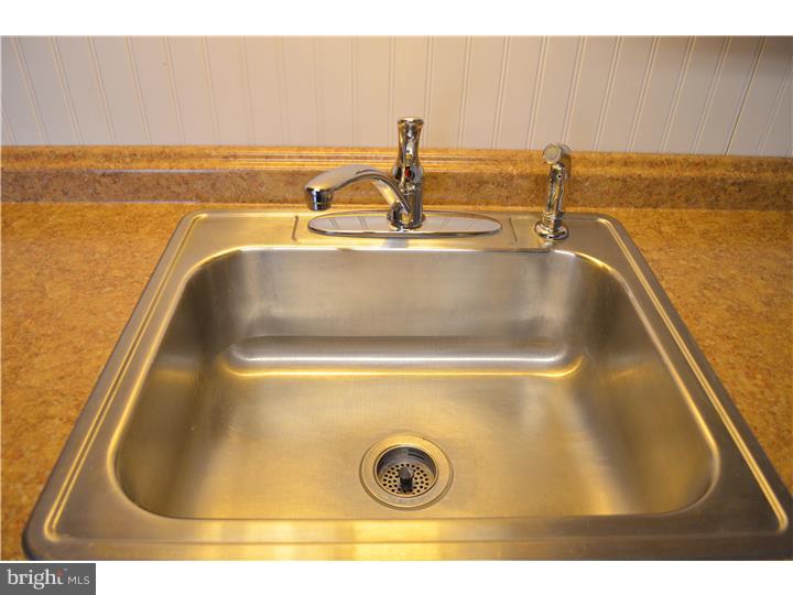 821 Chatham Road Fairless Hills, PA 19030 - Photo 5 of 7 Gallery Image 5