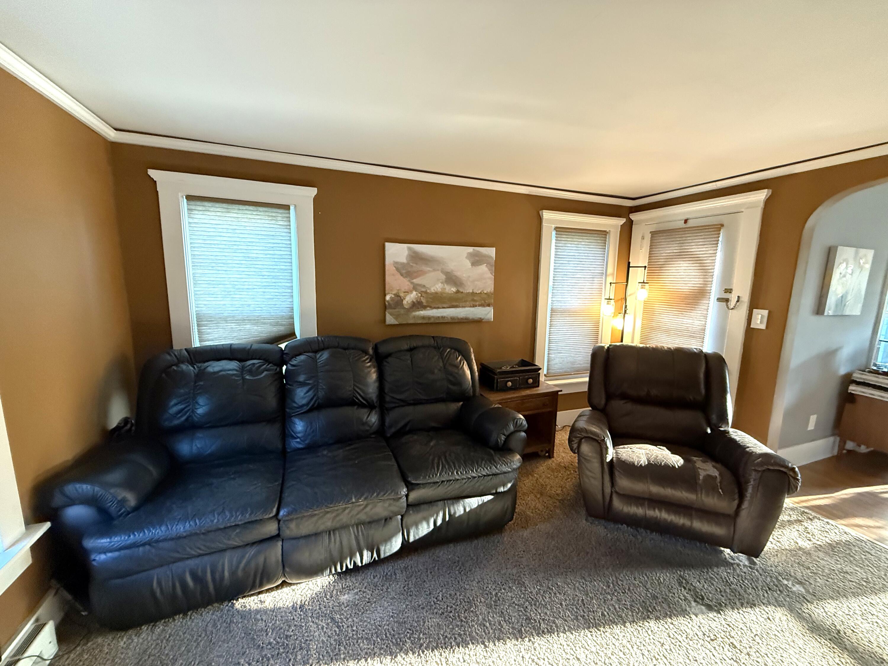 5485 West Columbia Road Mason, MI 48854 - Photo 15 of 28 Living Room
