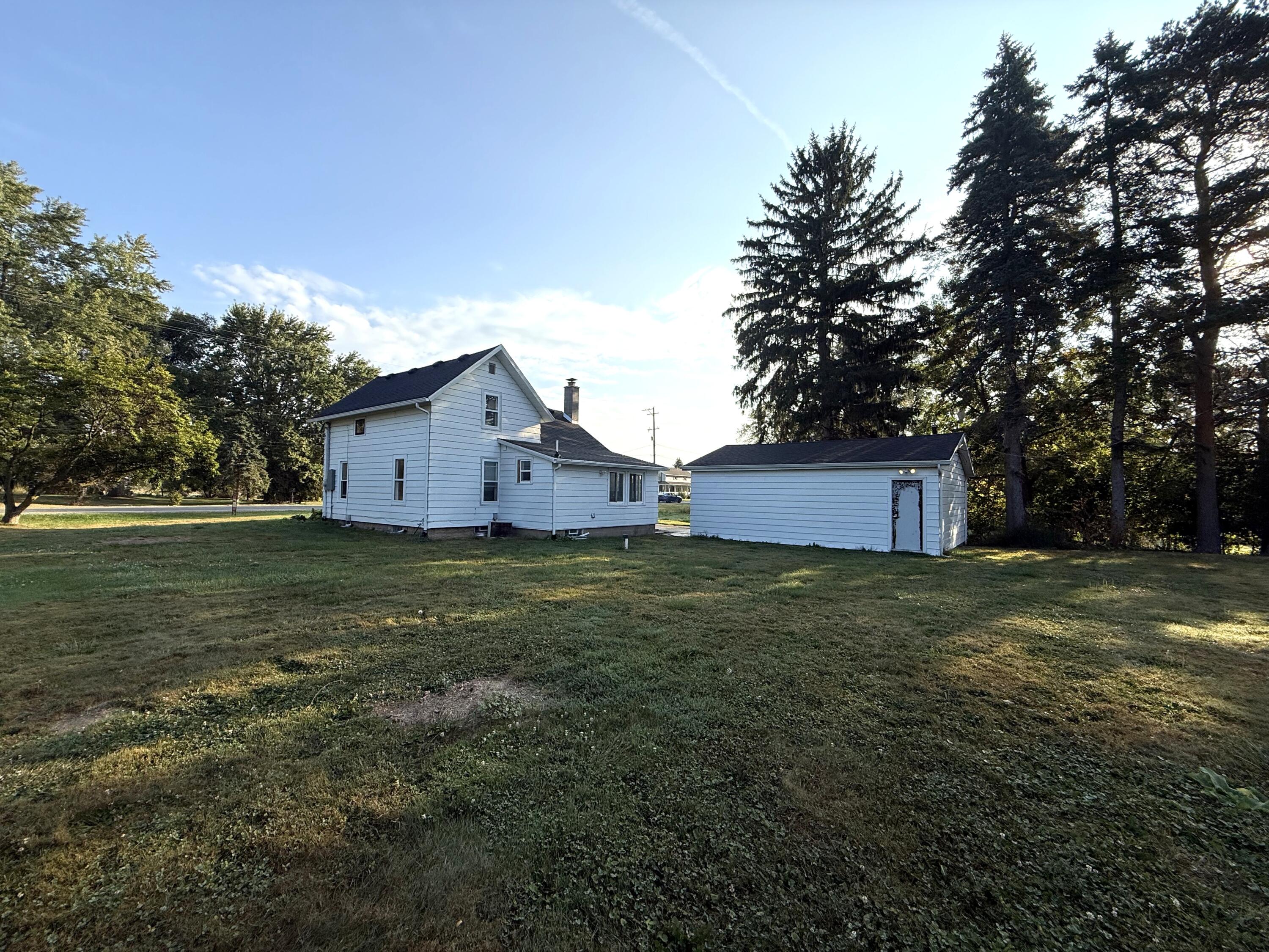 5485 West Columbia Road Mason, MI 48854 - Photo 27 of 28 Rearview
