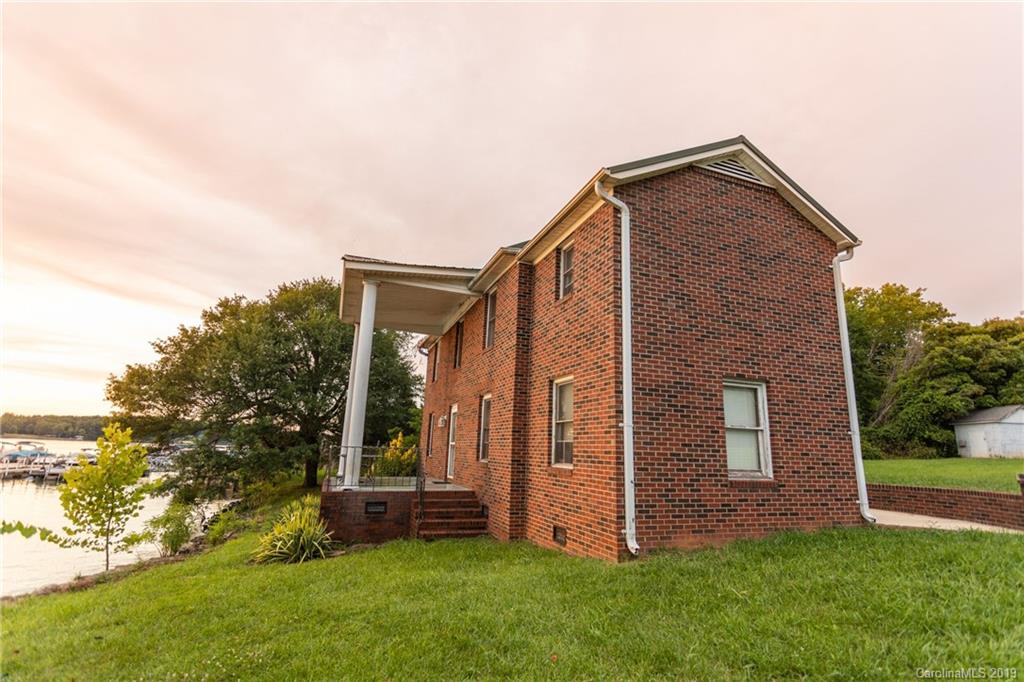 4497 Harbor Inn Road Rock Hill, SC 29732 - Photo 7 of 10 Gallery Image 7