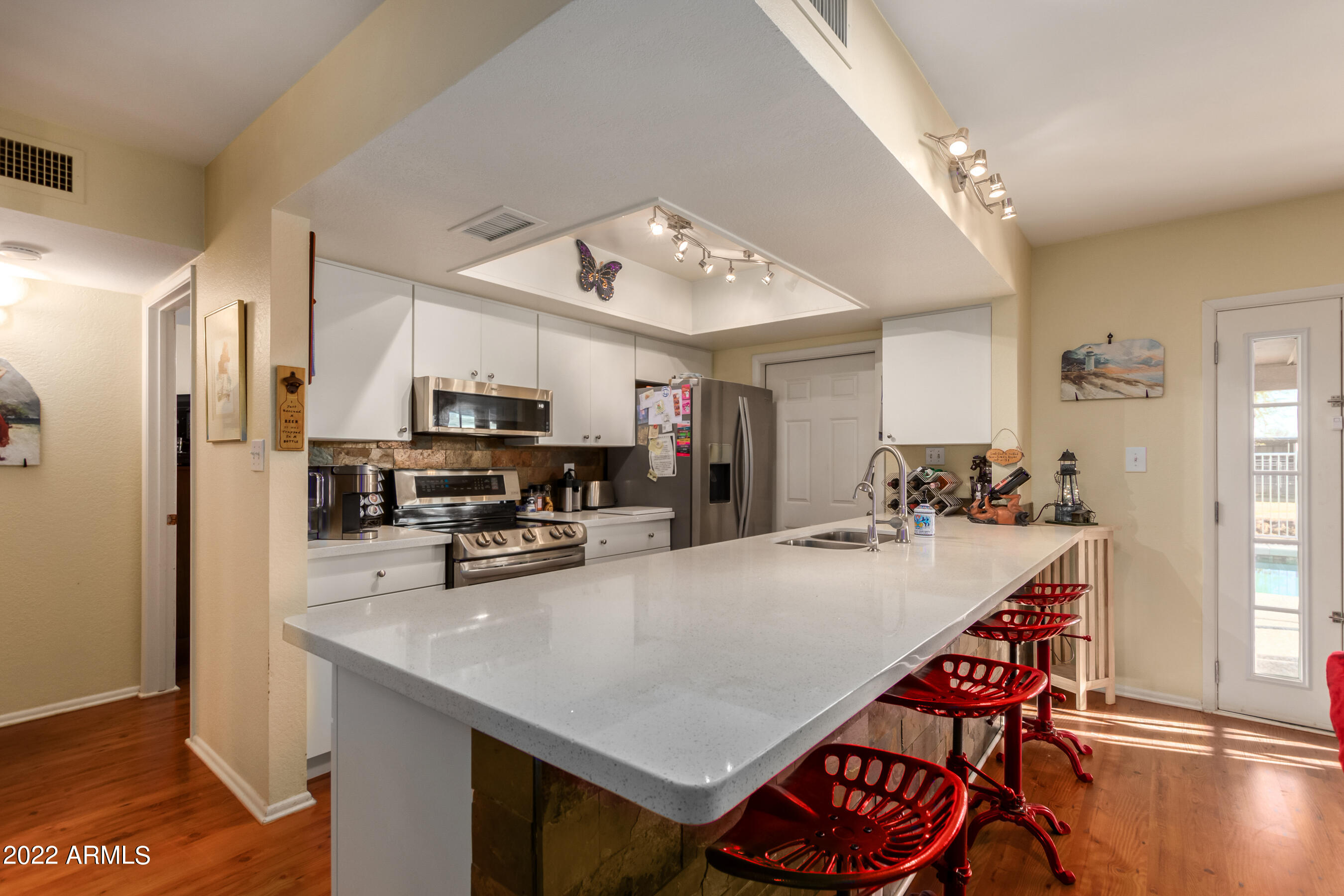 6529 West Fremont Road Laveen, AZ 85339 - Photo 10 of 33 Chef's Kitchen