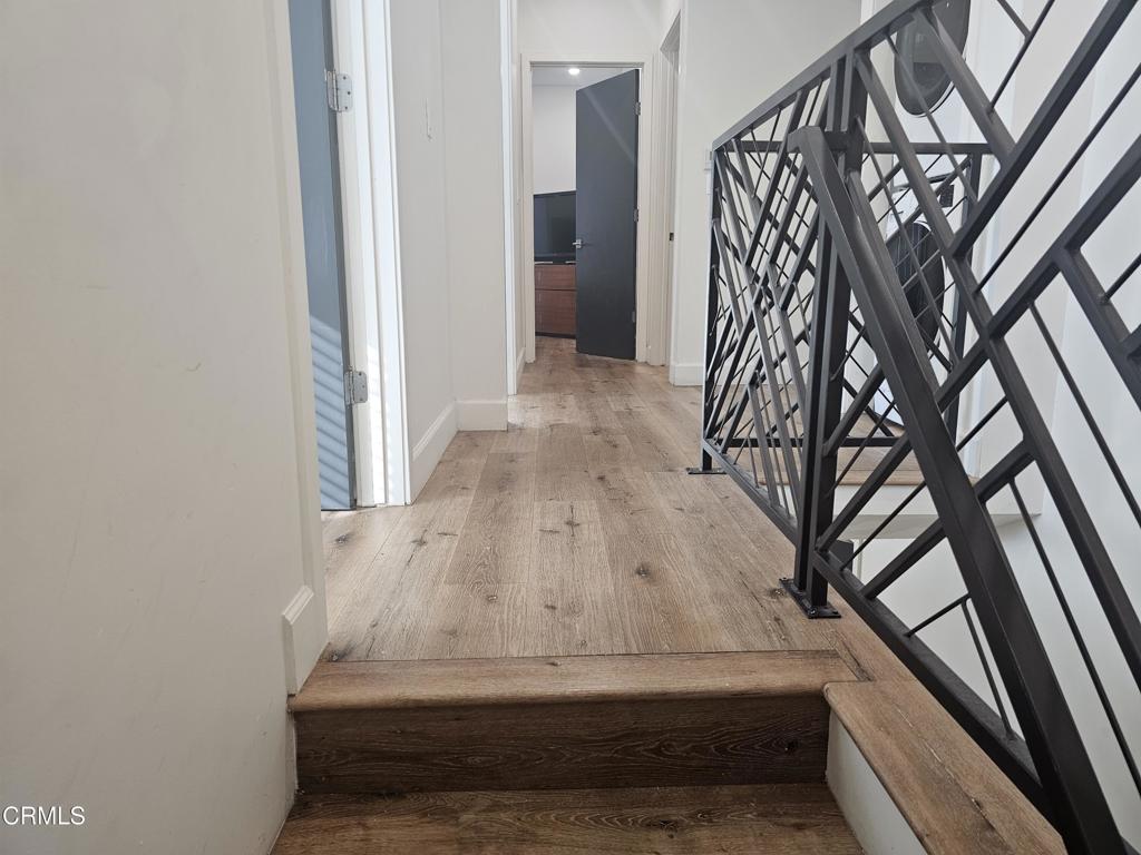 14550 Burbank Boulevard, Unit 103 Sherman Oaks, CA 91411 - Photo 17 of 27