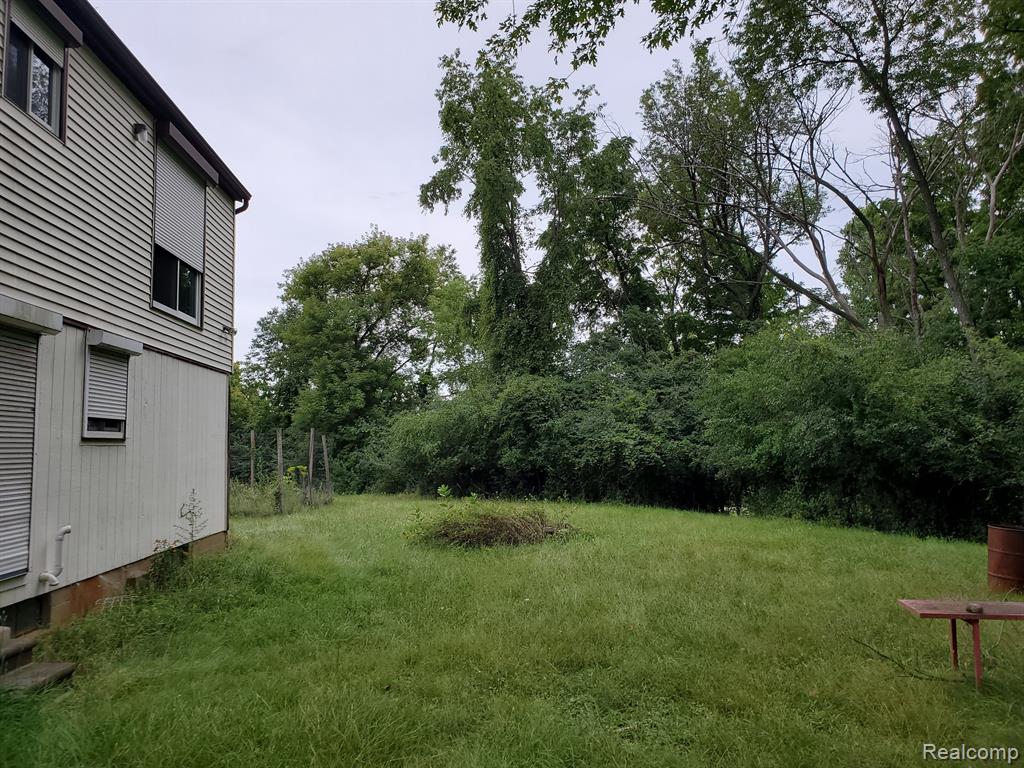 26289 Power Road Farmington Hills, MI 48334 - Photo 7 of 63