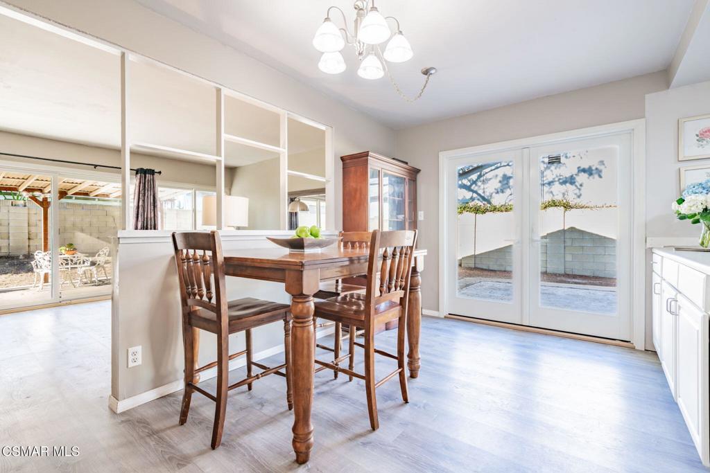 2145 Cochran Street Simi Valley, CA 93065 - Photo 5 of 38
