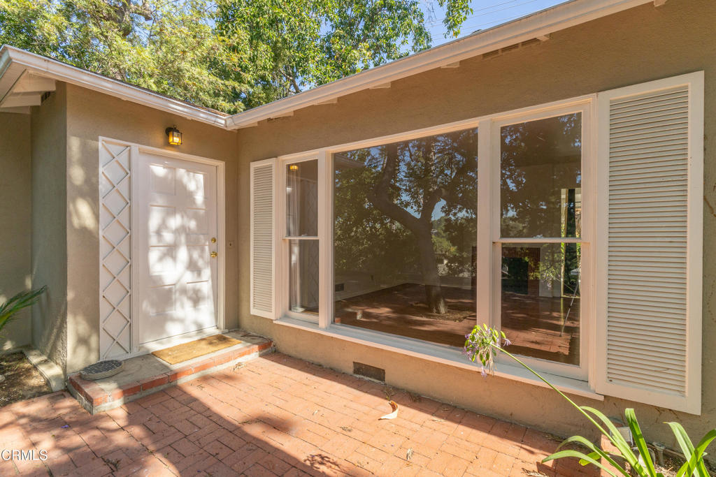 1425 Brixton Road Pasadena, CA 91105 - Photo 2 of 40 1425BRIX_FLEXMLS-1758